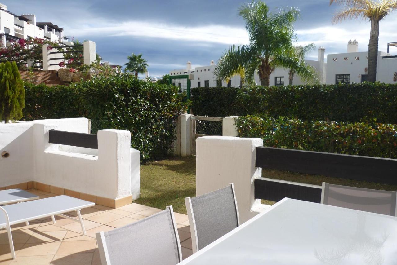 Modern Sunset Golf Apartamento